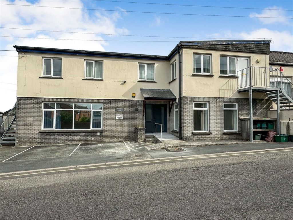 Property photo 1 of 10 Picture No. 11