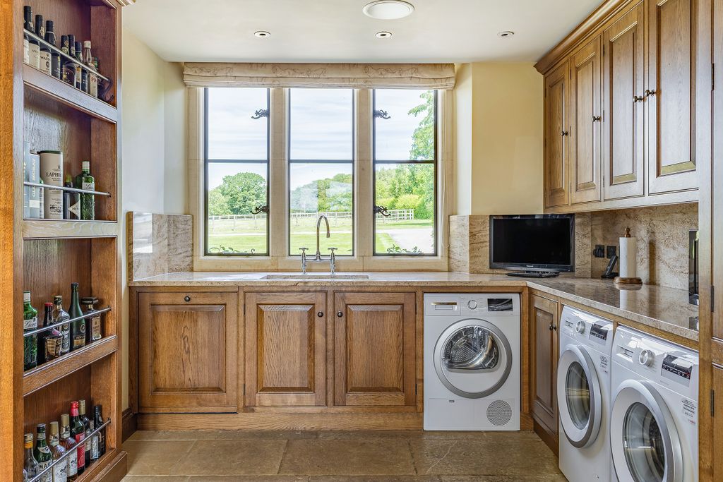Additional image 7 of 5 bed property for saleWyck Rissington, Cotswolds, Gloucestershire GL54