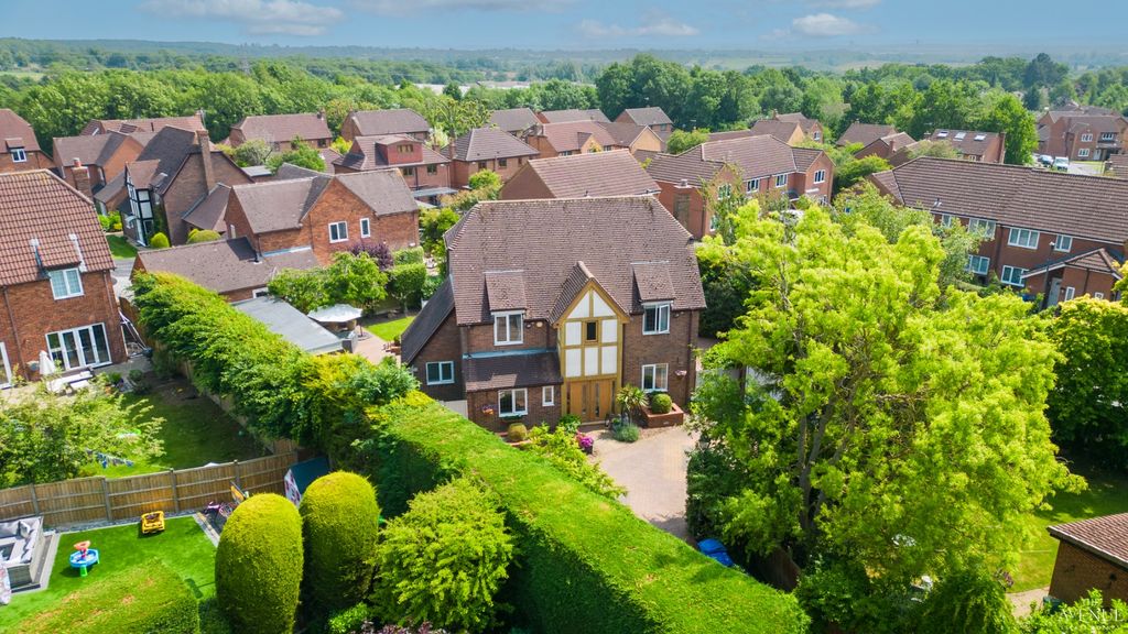 Property photo 1 of 45 4049601