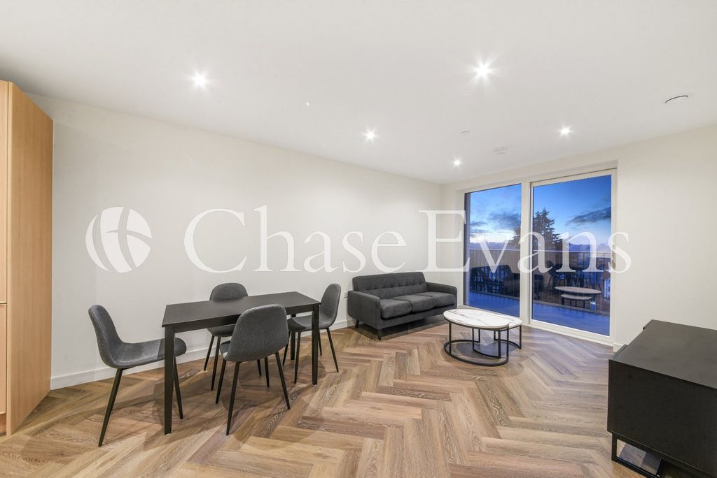 Property photo 1 of 14 Living Area