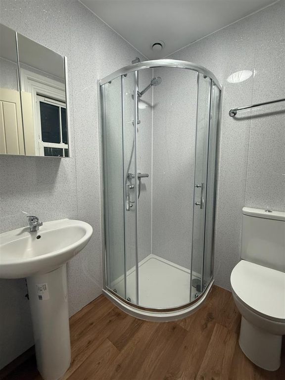 Property photo 3 of 7 Processed-B89A40F2-721F-4157-97B0-C4Ff2C0F64F3.Jpe