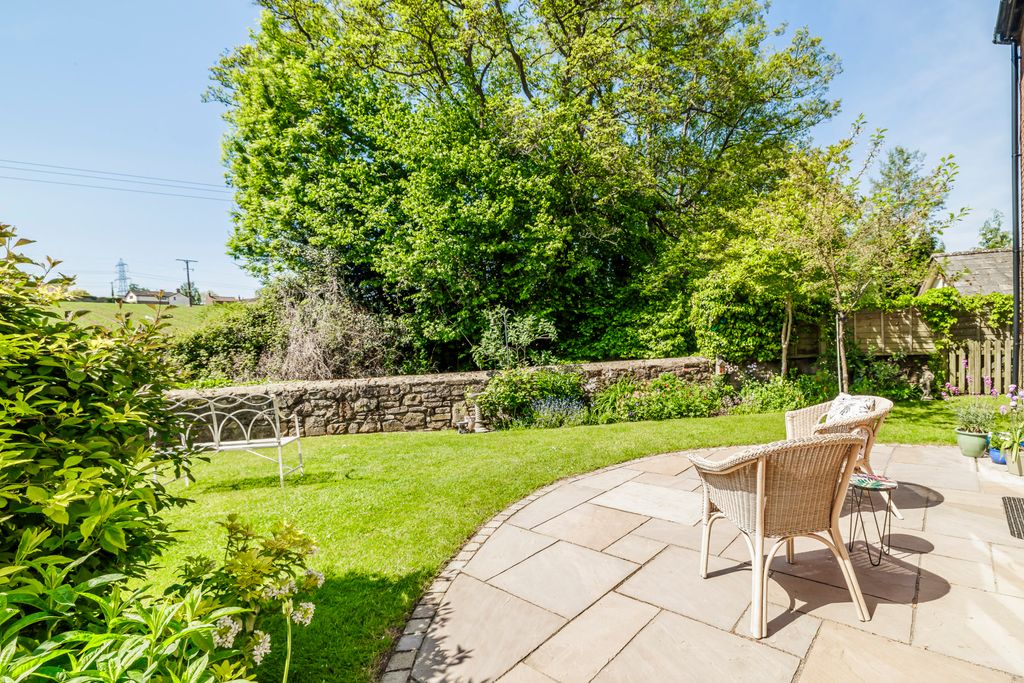 Property photo 3 of 22 Picture No. 61