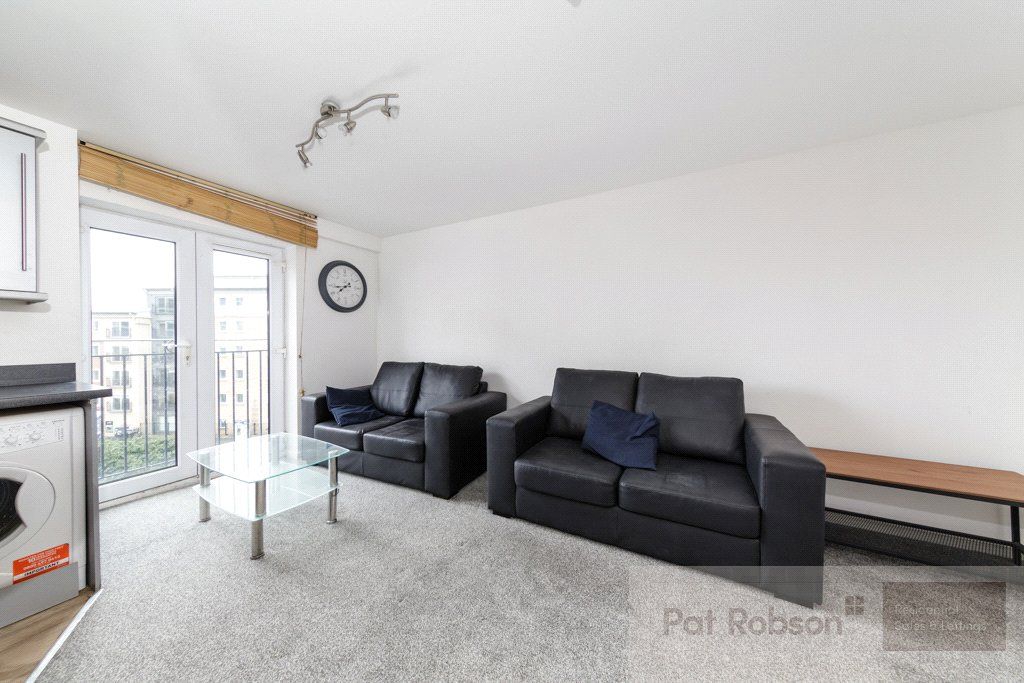 Property photo 3 of 10 Picture No. 09