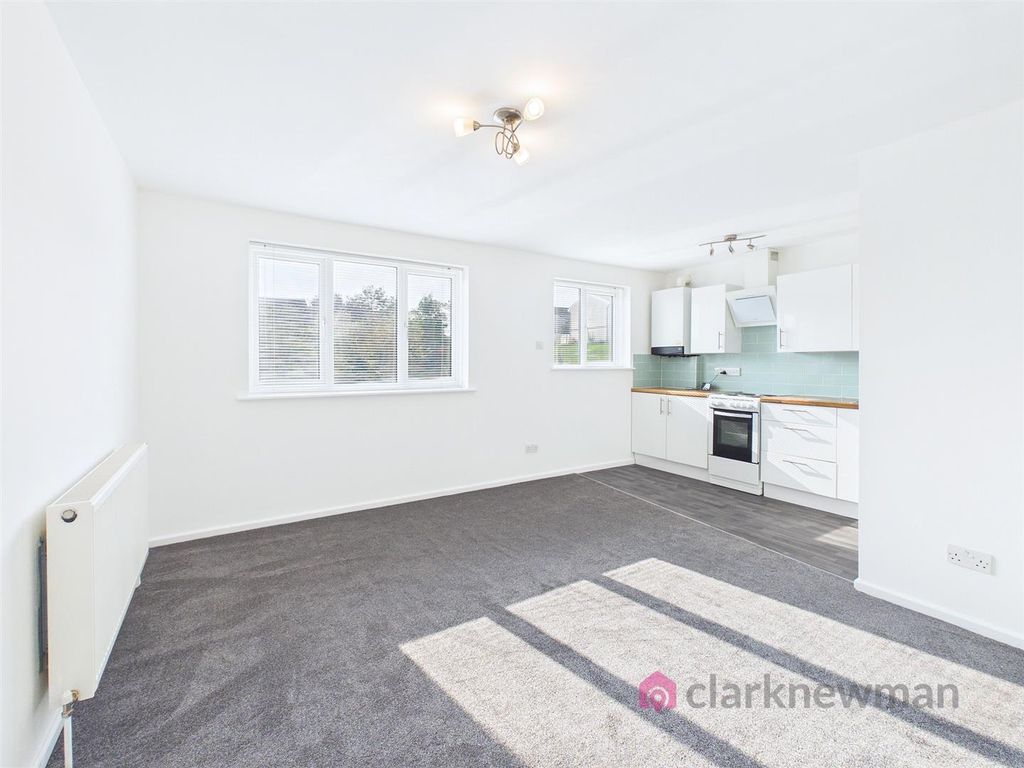 Property photo 2 of 10 Open Plan Living