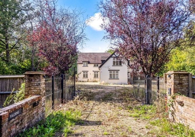 Property photo 1 of 30