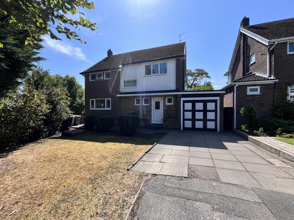 Property photo 1 of 15