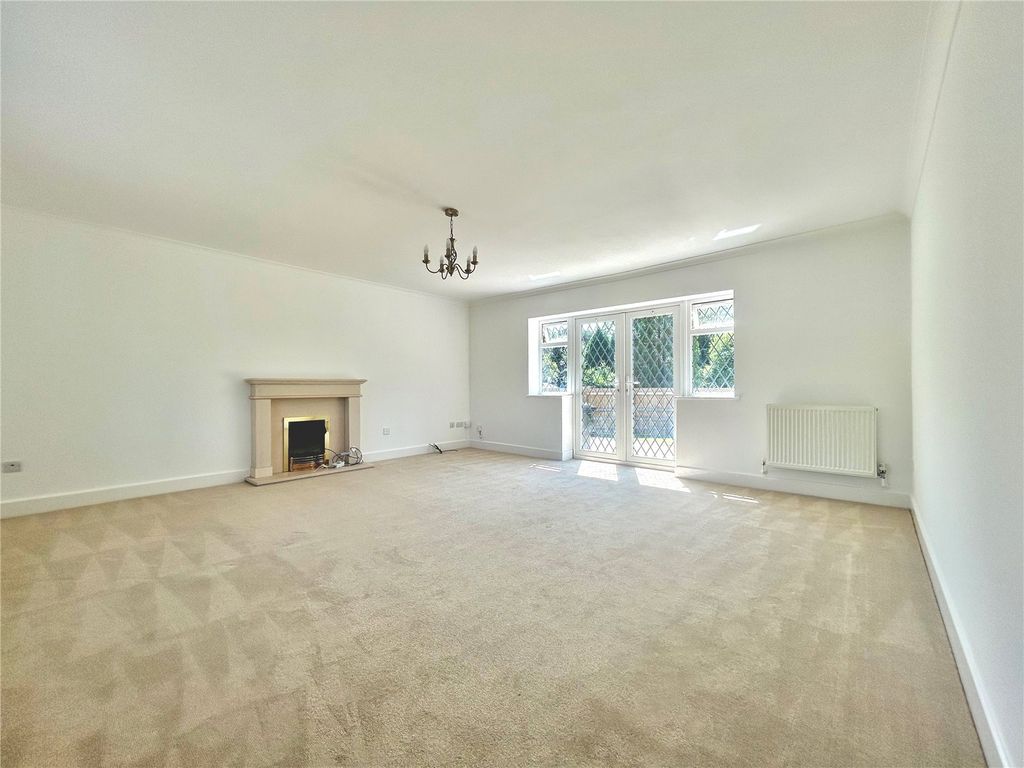 Property photo 2 of 16 Picture No. 43