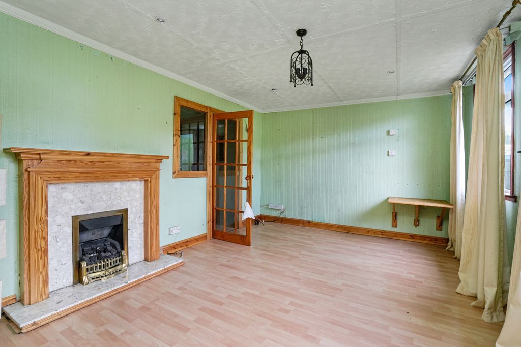 Property photo 3 of 9 Property Image 3