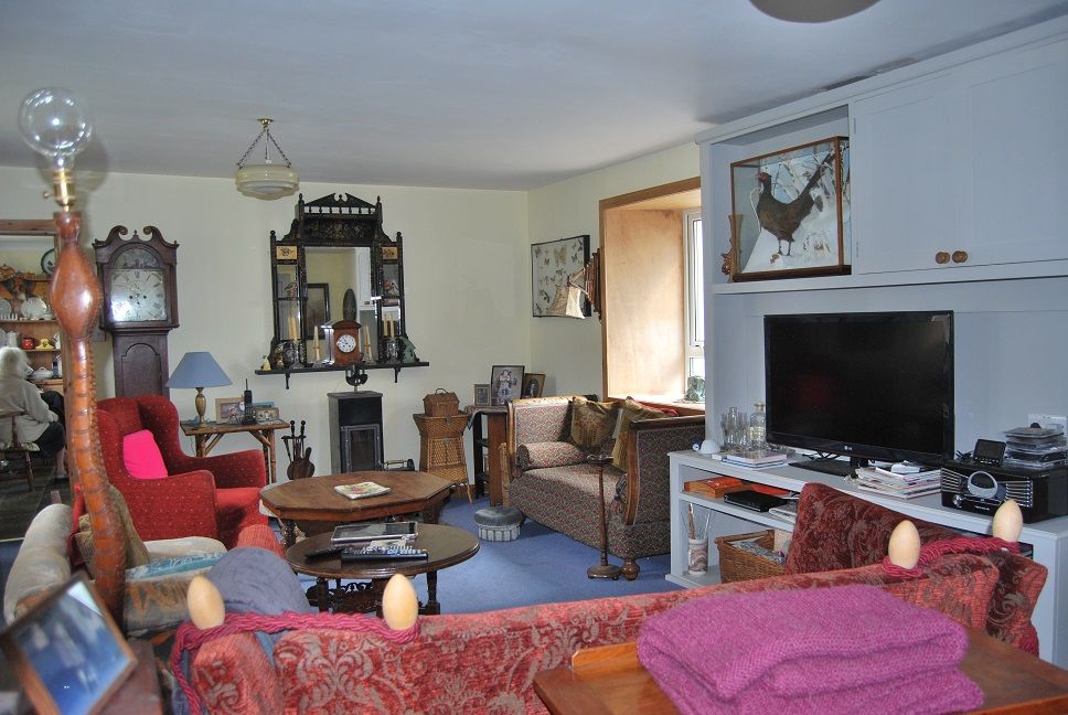 Property photo 3 of 16