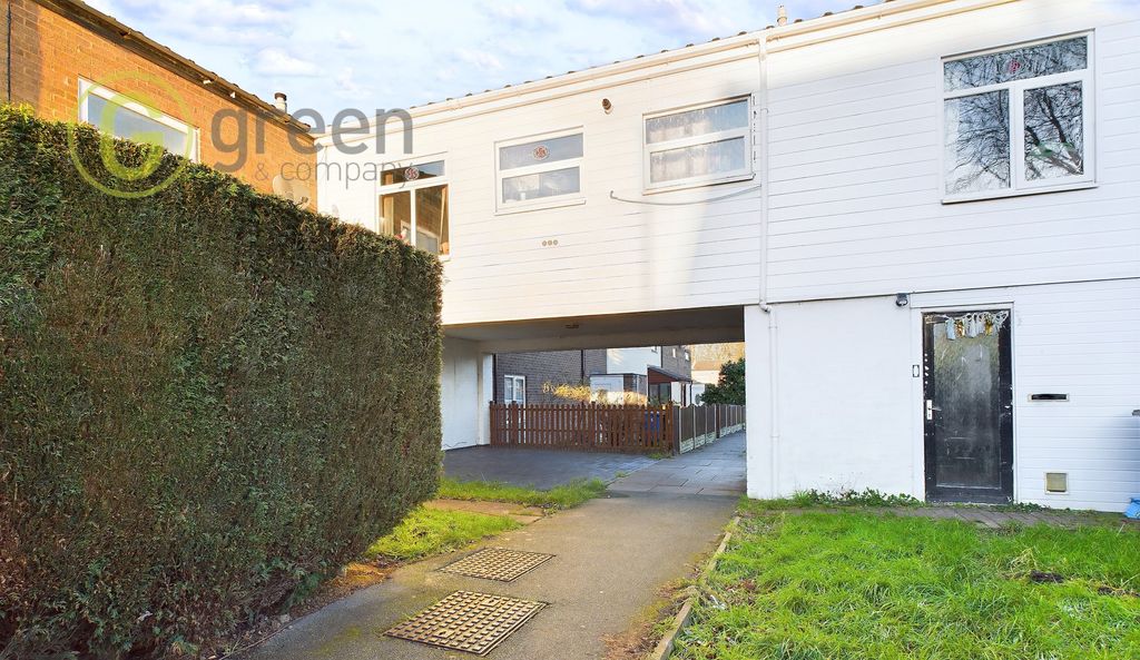 Property photo 1 of 10