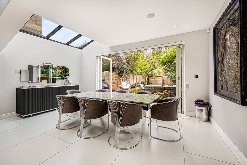 Property photo 3 of 19 Picture No. 09