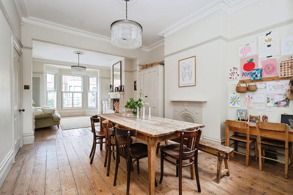 Property photo 2 of 35 Pbox-Img.Jpg