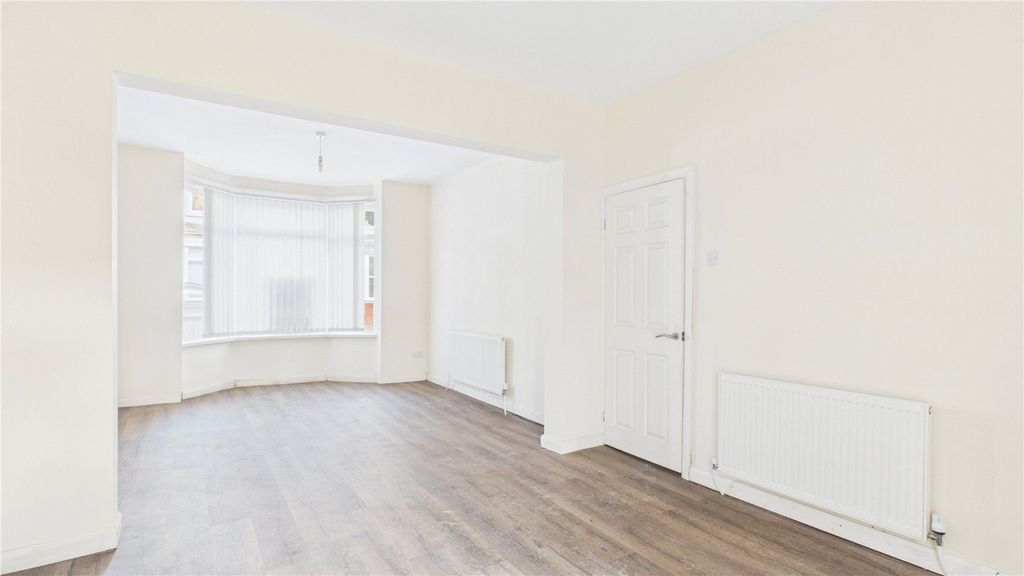 Property photo 1 of 6 Picture No. 06
