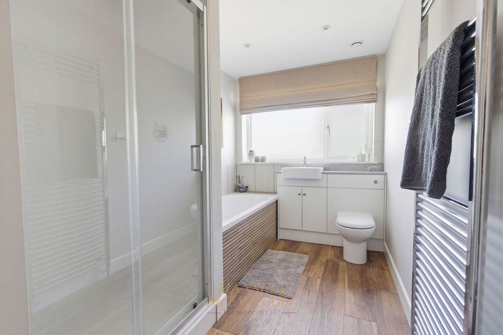Additional image 26 of 5 bed detached house for saleTinsley Lane, Crawley RH10