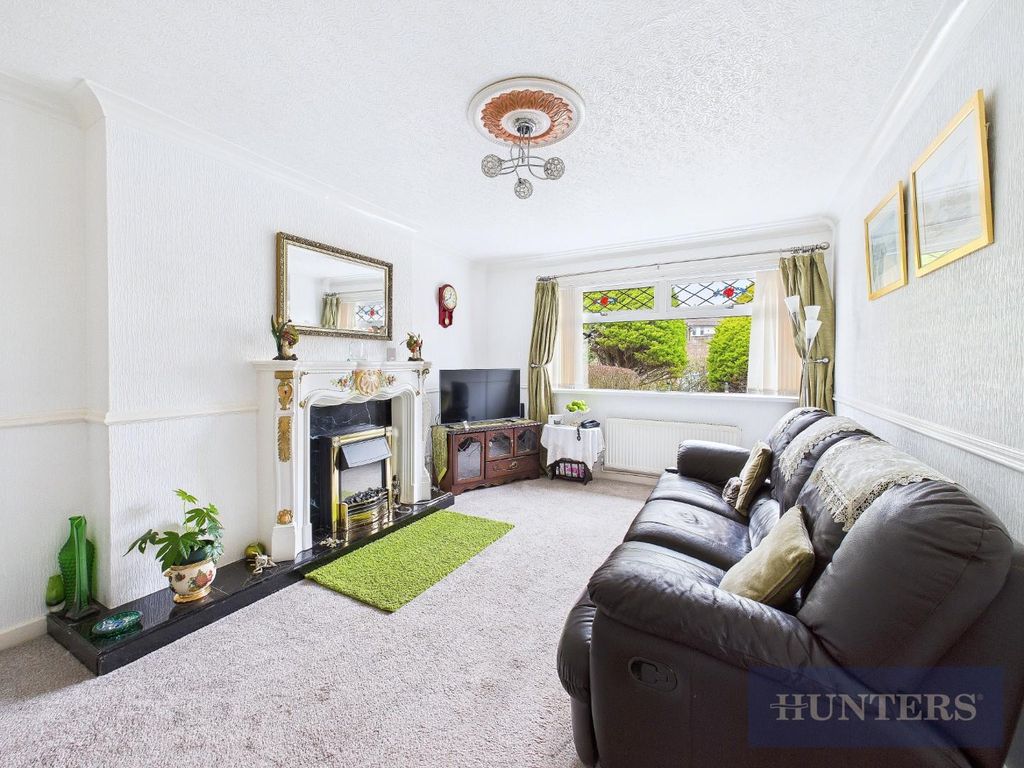 Property photo 2 of 15 Cam05316G0-Pr0012-Still010.Jpg