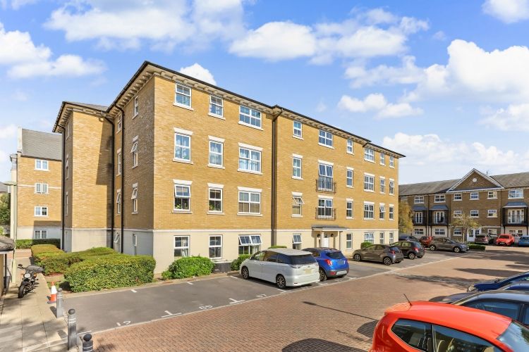 Property photo 1 of 10 340116