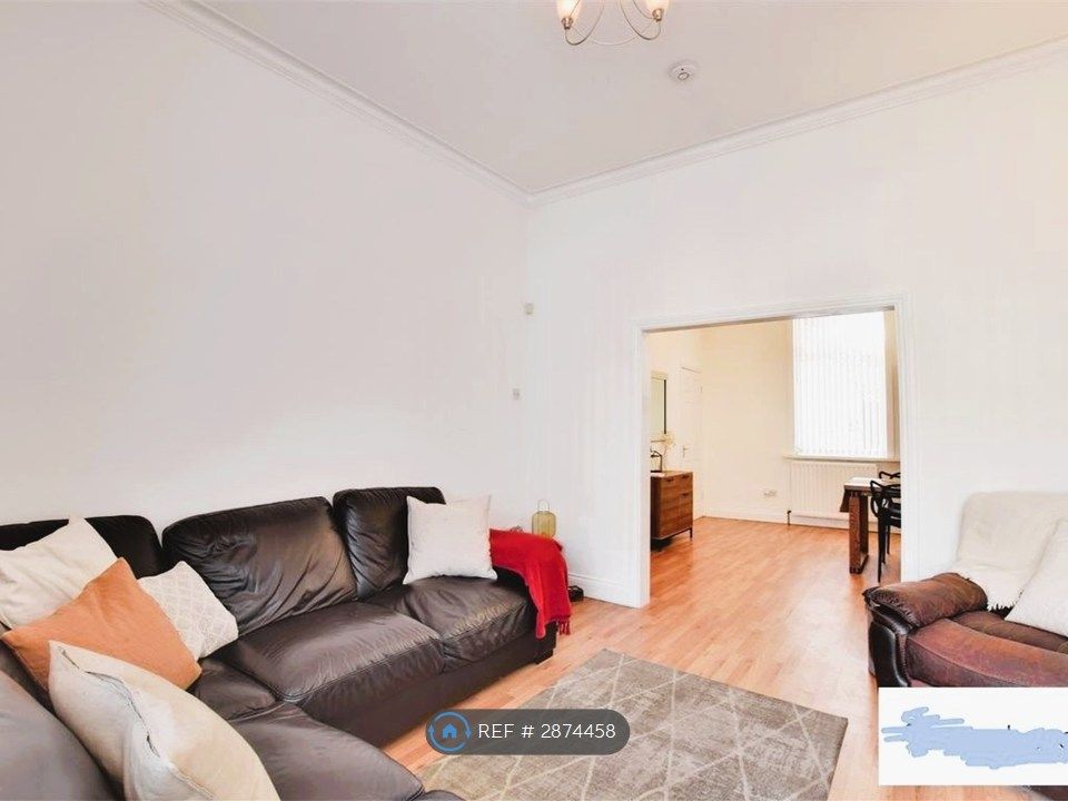 Property photo 2 of 9