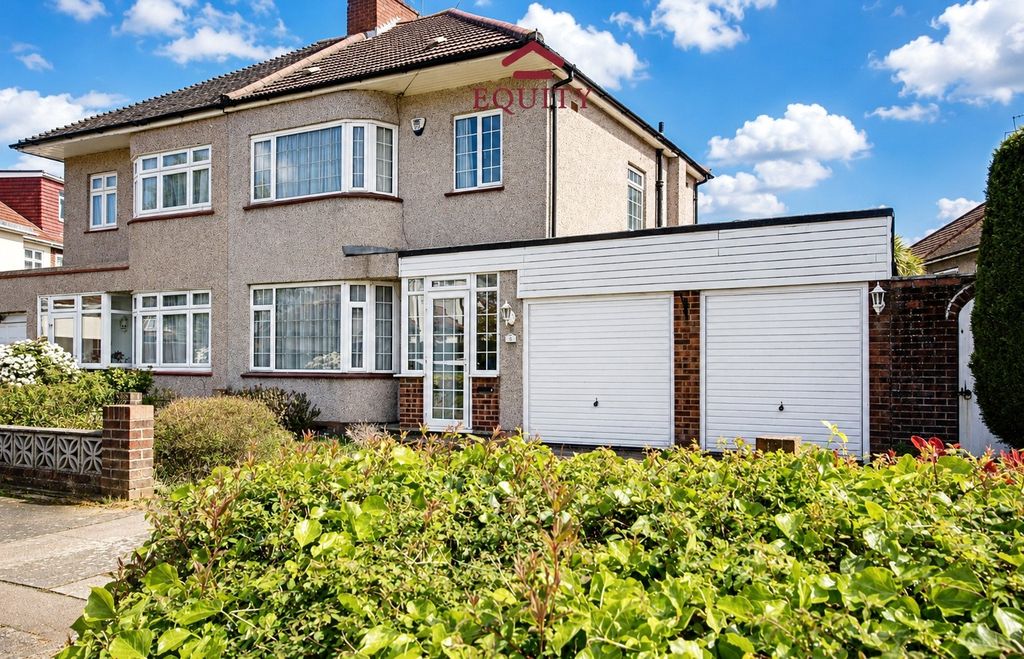 Property photo 1 of 19 Picture No. 41