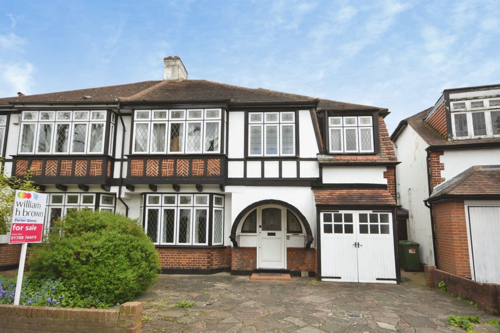 Property photo 1 of 25