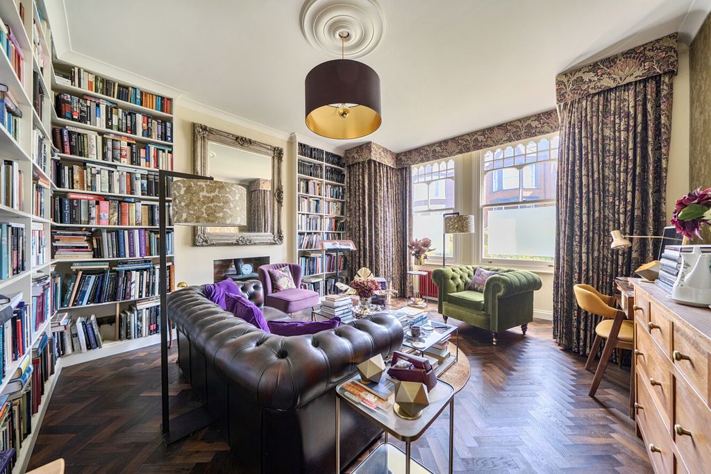 Property photo 3 of 13 1451552-27-69E8Aa...