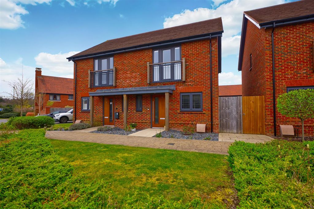 Property photo 1 of 24 1 (4).Jpg