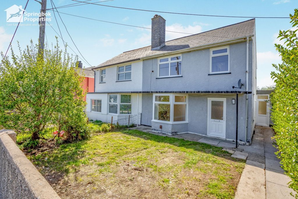 Property photo 1 of 21 Front View