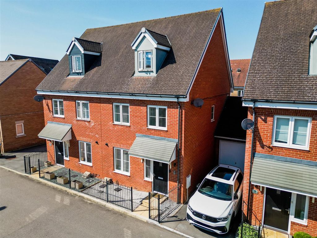 Property photo 1 of 15 Dji_0337-Hdr-2.Jpg