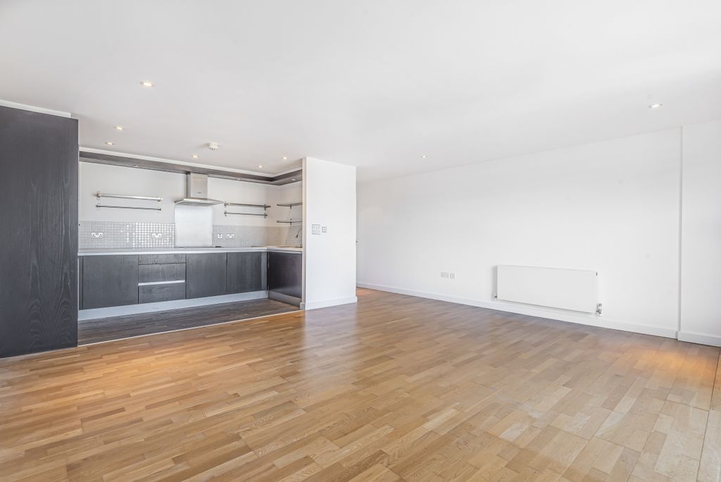 Property photo 1 of 7 582316 (2)