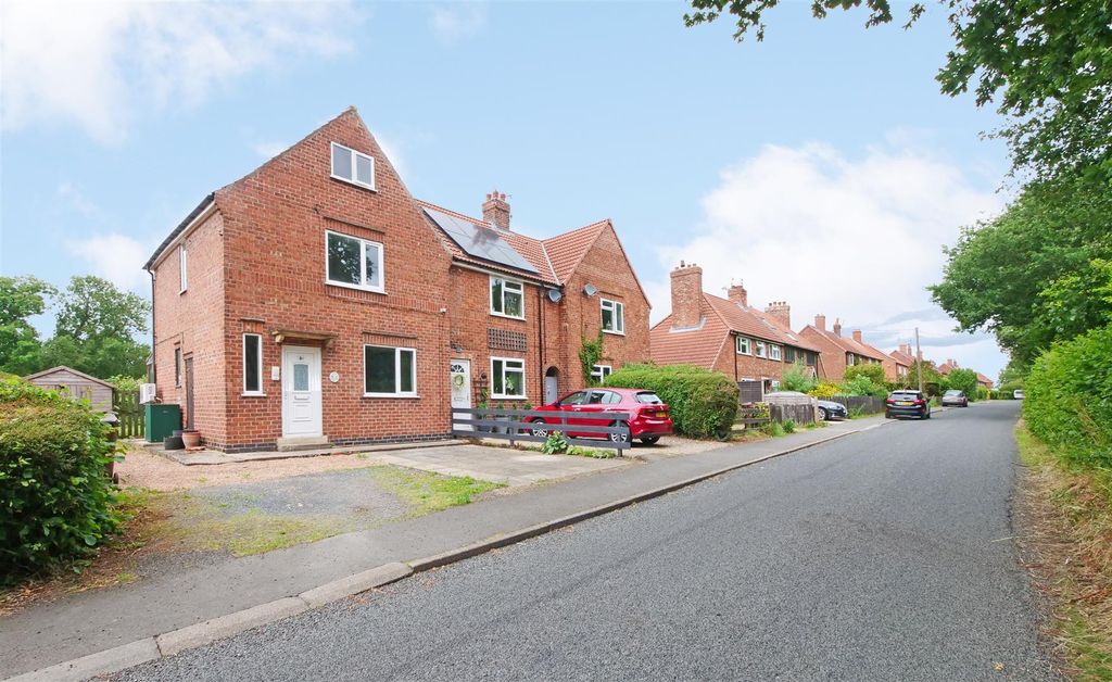 Property photo 3 of 23 Pnmb0366.Jpg