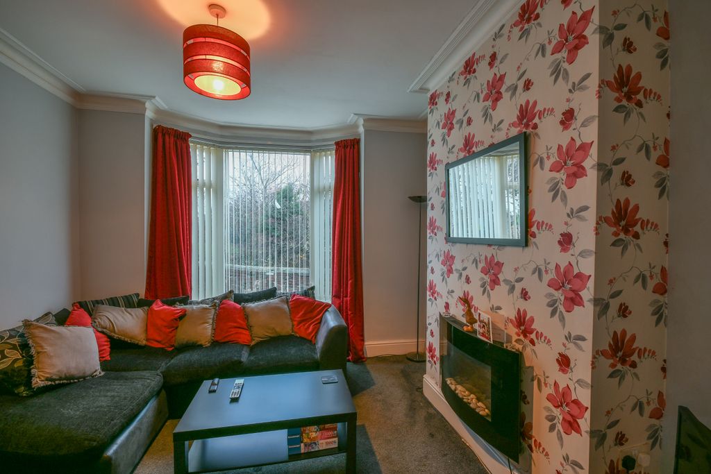 Property photo 2 of 16