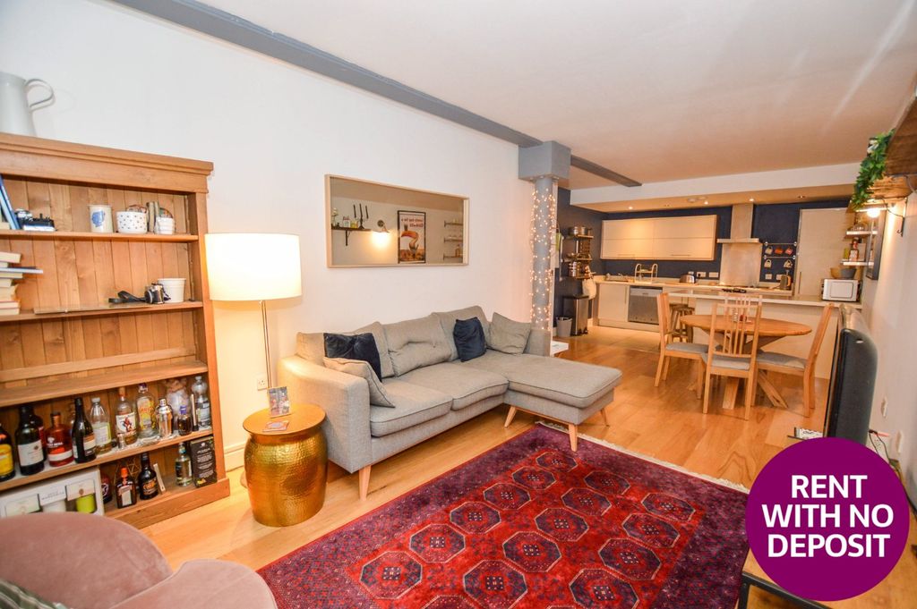 Property photo 3 of 16 Picture No. 09