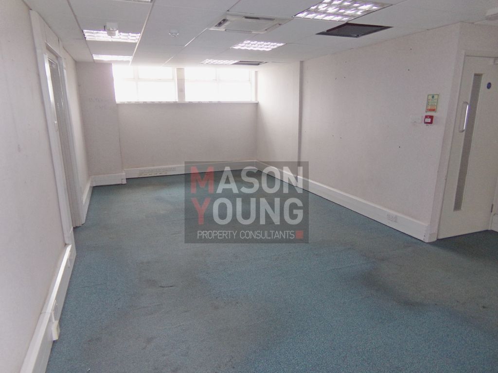 Property photo 3 of 5