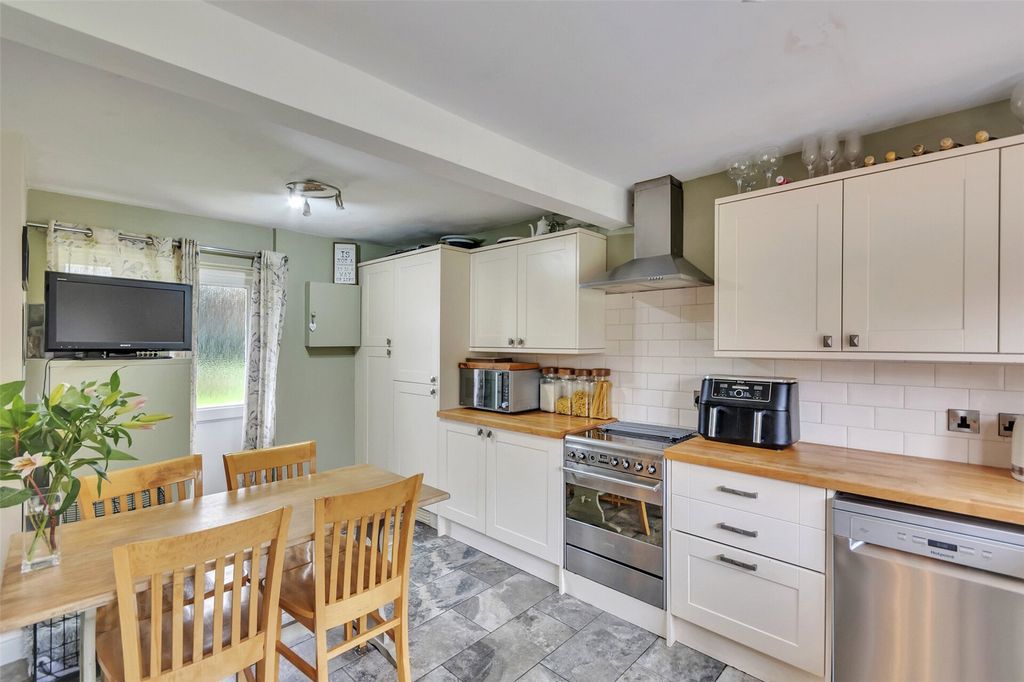 Property photo 2 of 13 Picture No. 07