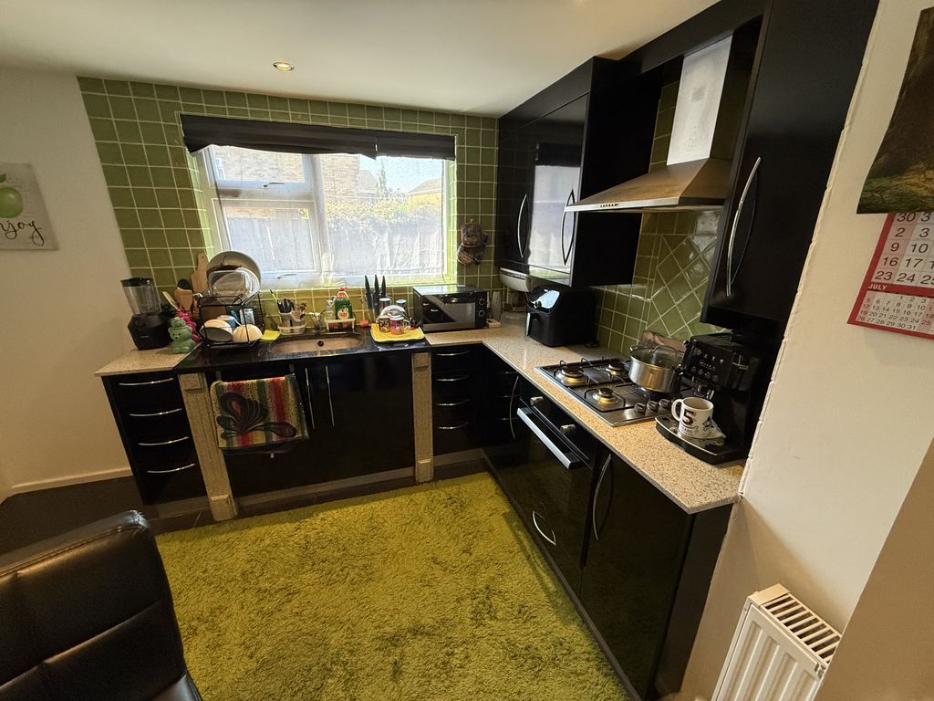 Property photo 2 of 11 Img_1544
