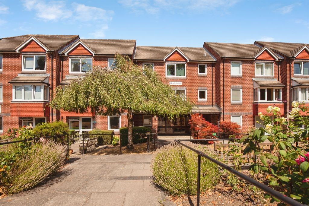 Property photo 1 of 14
