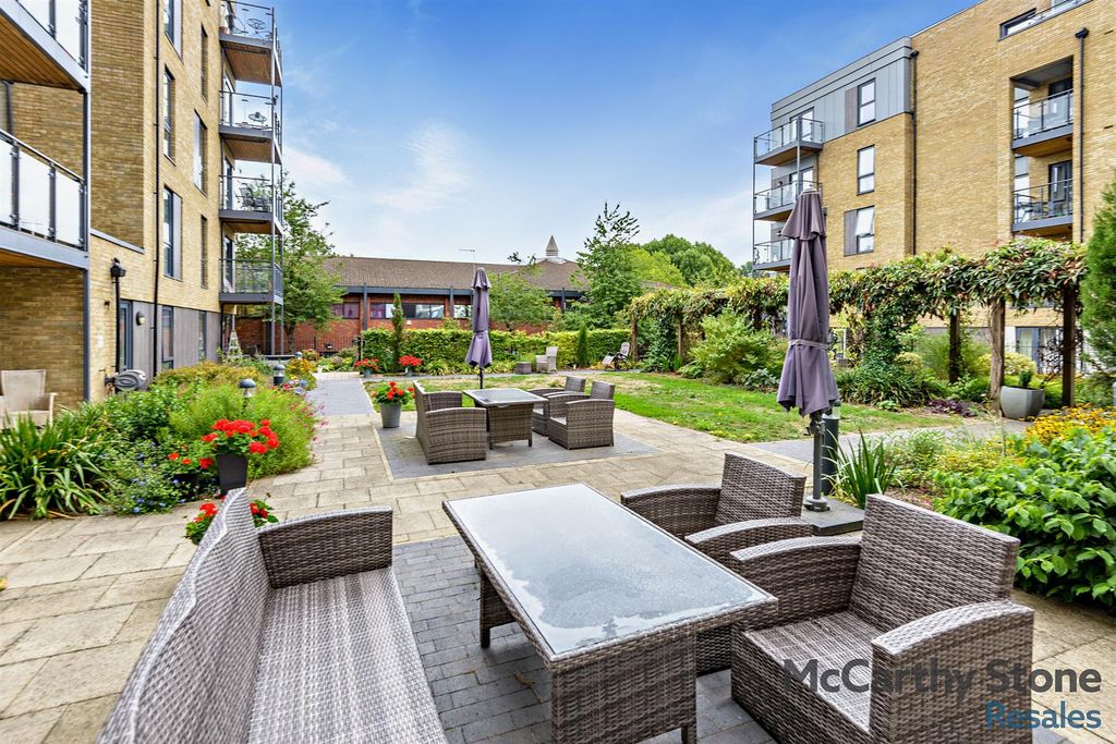Additional image 16 of 2 bed flat for saleEdward House, Peggs Lane, Gascoyne Way, Hertford SG13
