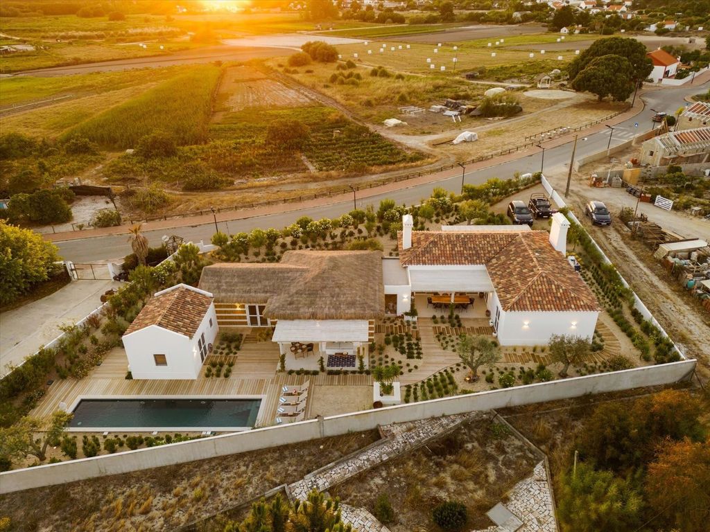 Property photo 1 of 62 Casa Do Colmo: A 5-Bedroom Sanctuary Of Refined Luxury In Praia Do Pego, Carvalhal