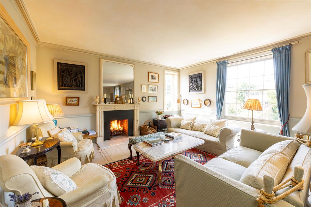 Property photo 2 of 37 Image