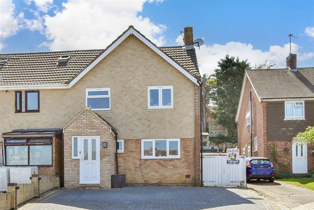Property photo 1 of 11 External Web