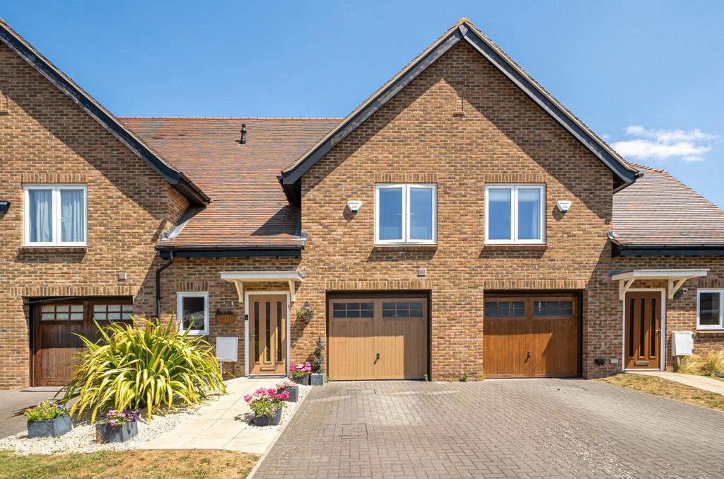 Property photo 1 of 14 -6A57793Ad7Fe5-l-1493046-51-6A54d4Bbe1B37.Jpg