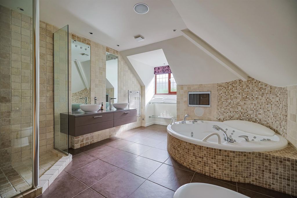 Additional image 26 of 6 bed detached house for sale325 Gower Road, Killay, Swansea SA2