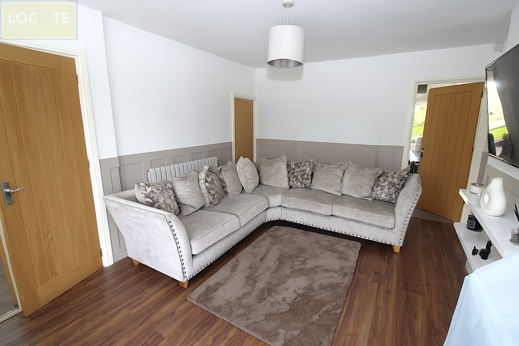 Property photo 3 of 18 File_0000000069446230Afd55E62366Aeb6d (1)