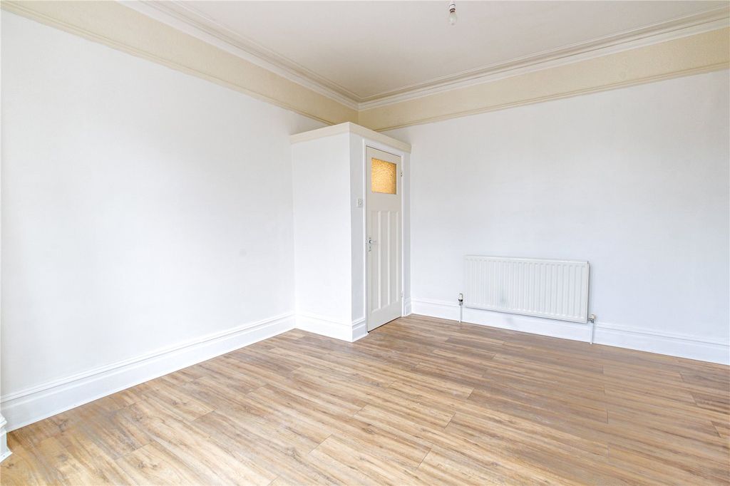 Property photo 2 of 11 Bedroom