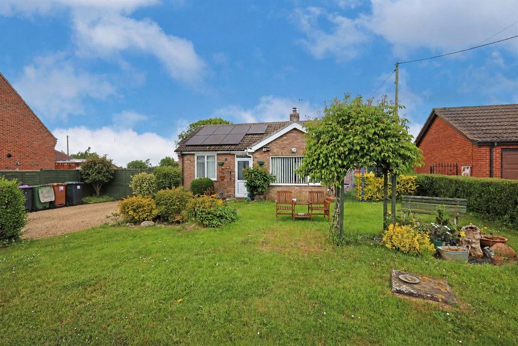 Property photo 1 of 34 Picture No. 01
