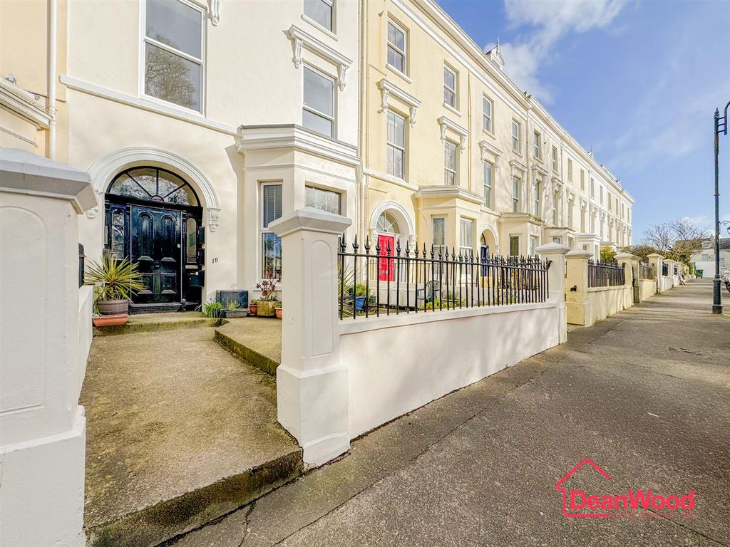 Property photo 2 of 24 Untitled-26.Jpg