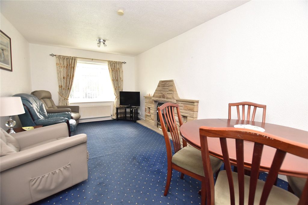 Property photo 2 of 11 Picture No. 16