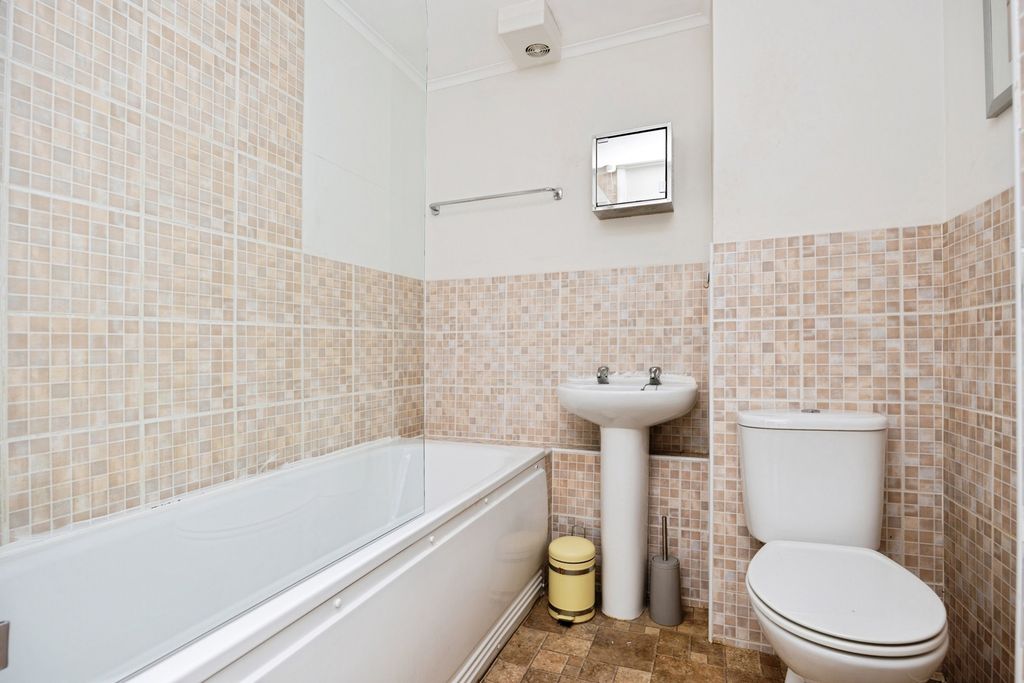 Property photo 2 of 15 Pbox-Img.Jpg