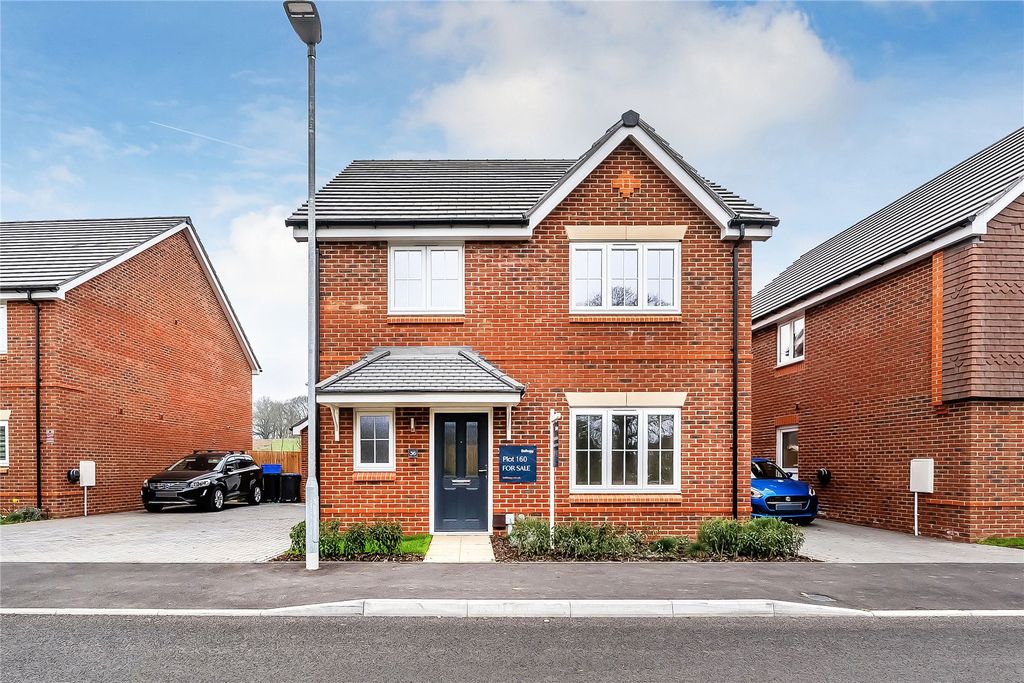 Property photo 1 of 31 Picture No. 01
