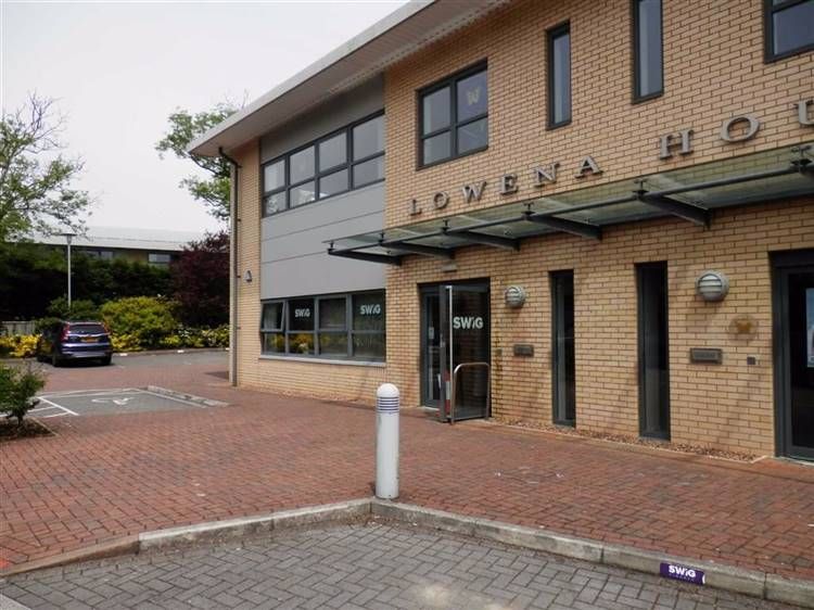 Property photo 3 of 17