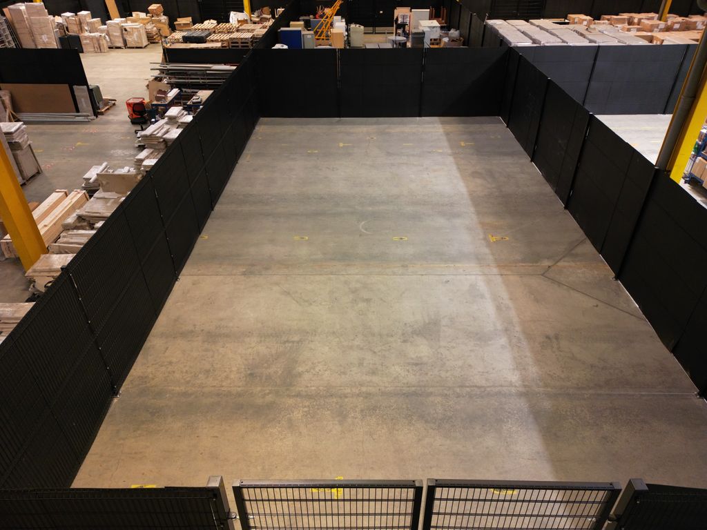 Property photo 2 of 9 Unit 309